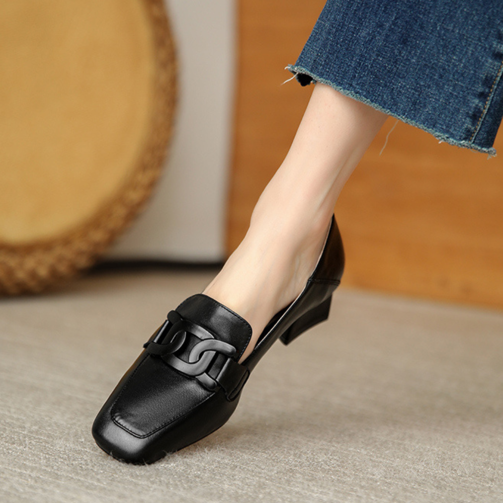 Tessa Women's Mary Jane Loafers – Leather Shoes with a Chunky Heel for All-Day Comfort