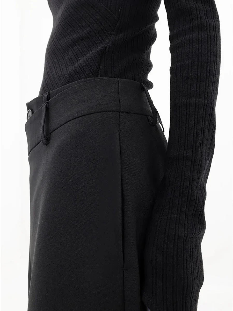 Kaia Women's Wide-Leg Relaxed Trousers in Soft Breathable Fabric