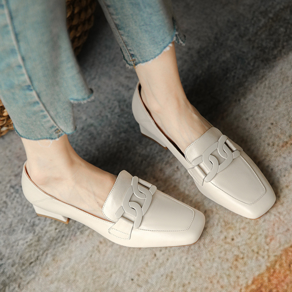 Tessa Women's Mary Jane Loafers – Leather Shoes with a Chunky Heel for All-Day Comfort