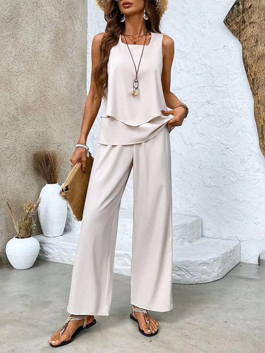 Elodie Women's Floral Two-Piece Set – Elegant Printed Top & Flattering Pants Outfit