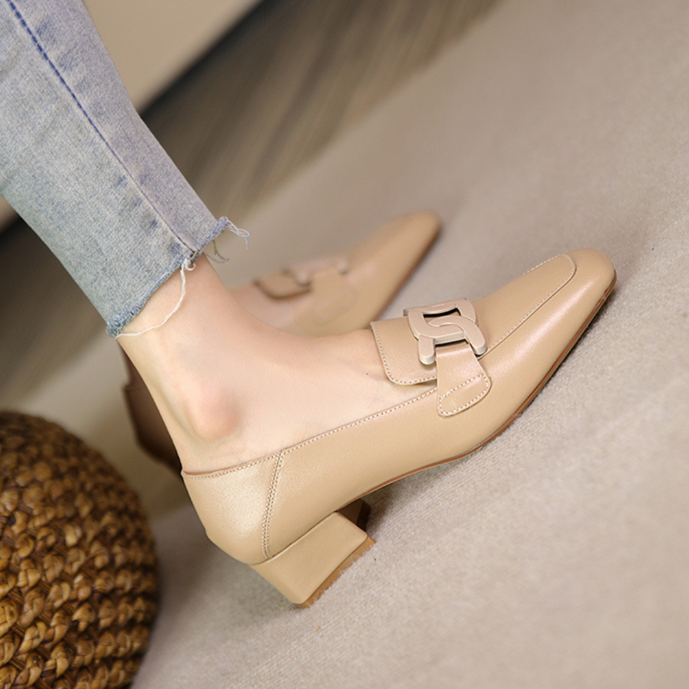 Tessa Women's Mary Jane Loafers – Leather Shoes with a Chunky Heel for All-Day Comfort
