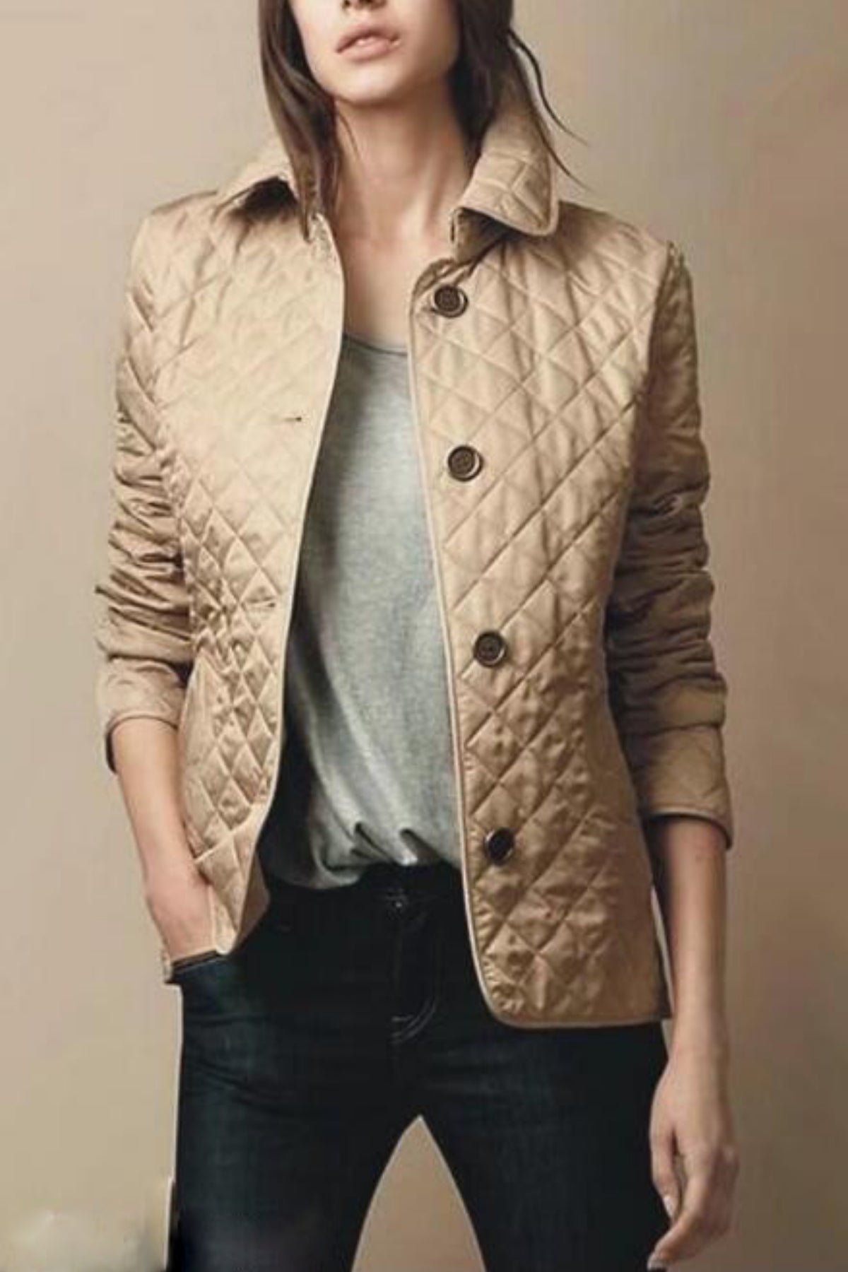 Clara Women’s Quilted Jacket – Elegant Lightweight Mid-Season Coat with Tailored Fit