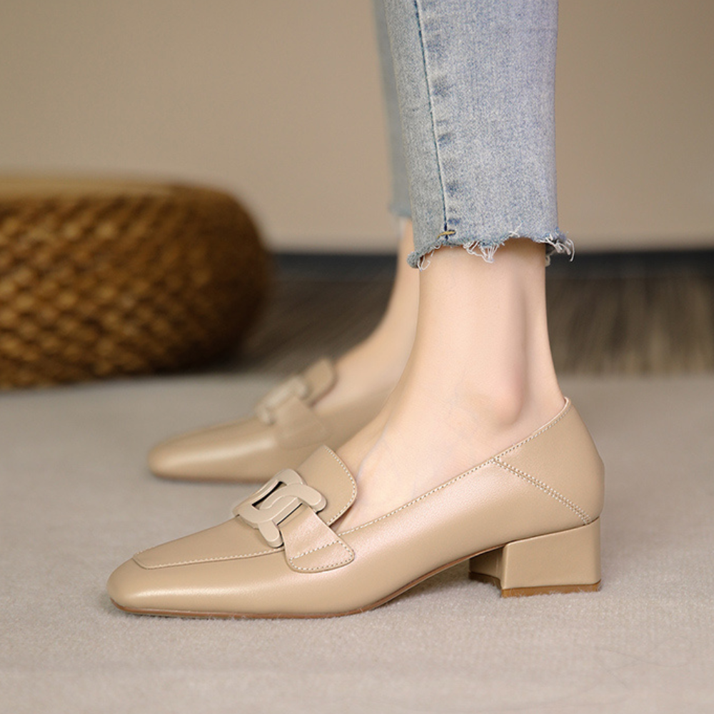 Tessa Women's Mary Jane Loafers – Leather Shoes with a Chunky Heel for All-Day Comfort