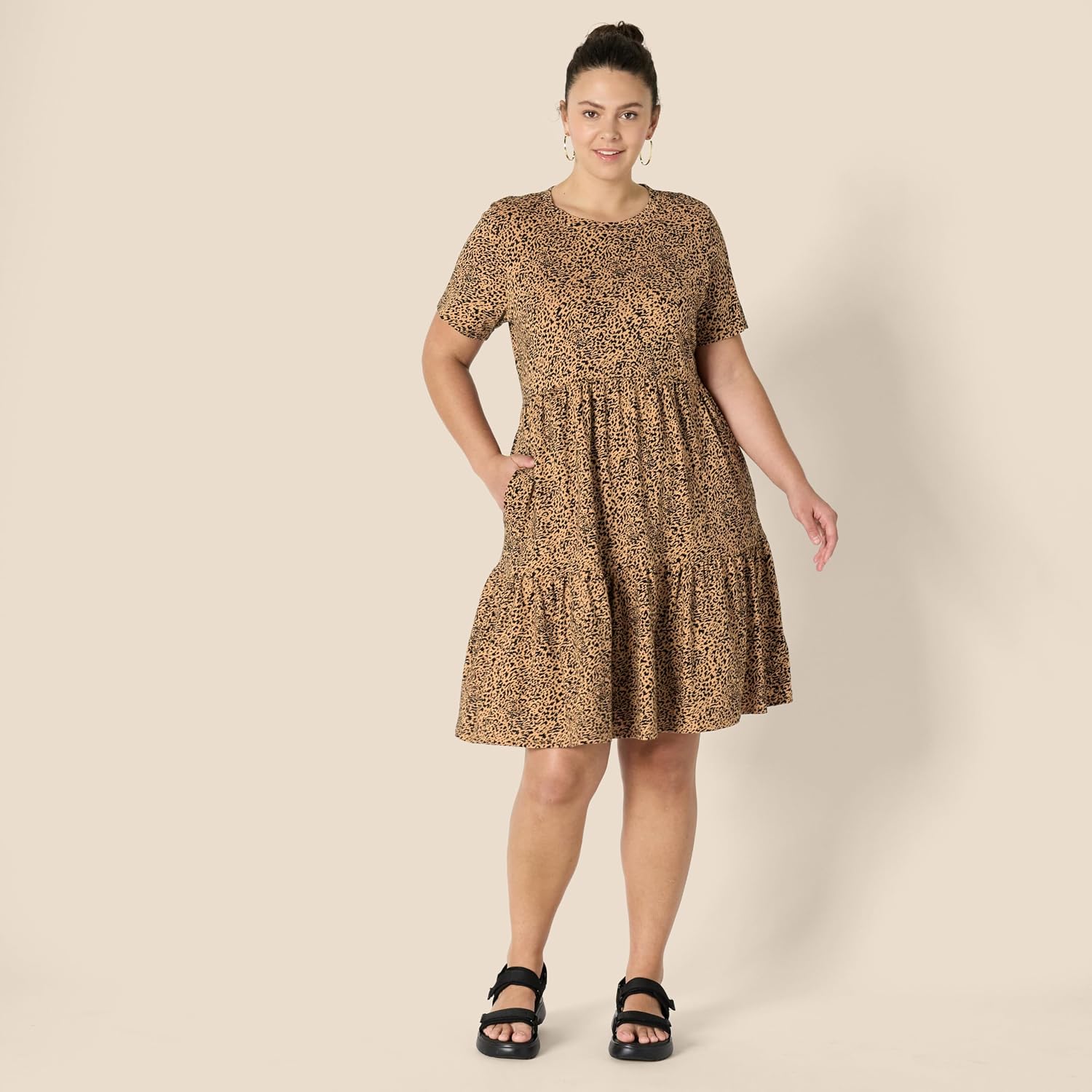 Béatrice Women's Cotton Tiered Mini Dress with Short Sleeves & Crew Neck
