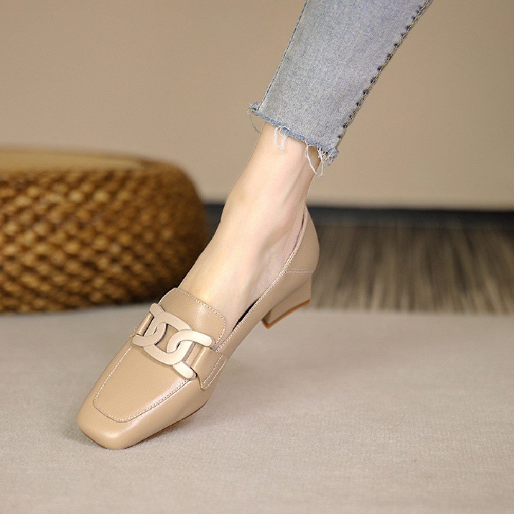 Tessa Women's Mary Jane Loafers – Leather Shoes with a Chunky Heel for All-Day Comfort