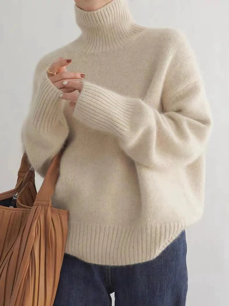 Jacob Women's Sweater – Gentle Wool Turtleneck, Refined Style for a Chic Winter Look