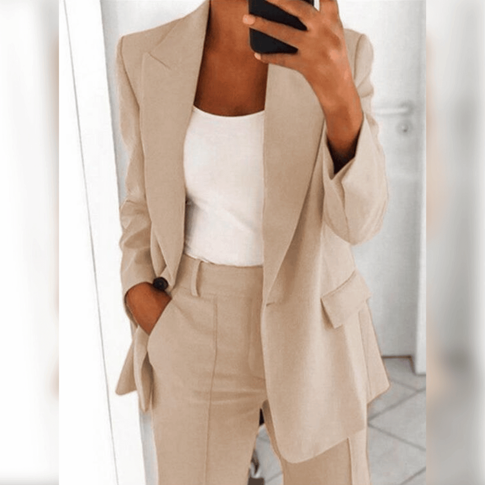 Danica Women's 2-Piece Suit Set – Elegant Tailored Blazer and Trousers Set