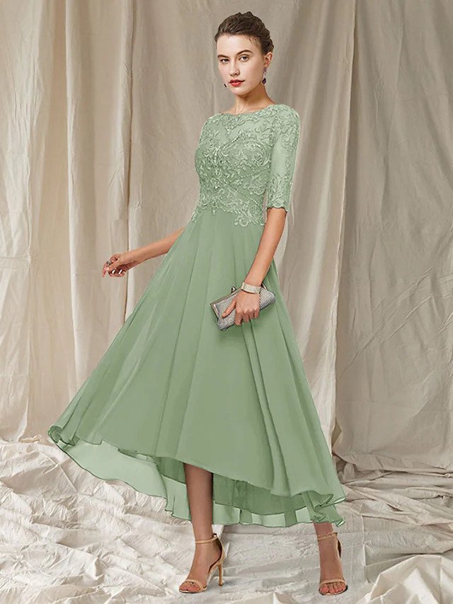 Megan Women's Evening Gown – Refined Long Lace Dress with Flattering Fit for Festive Occasions