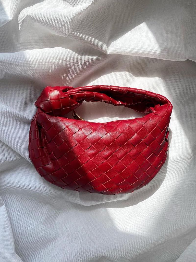 Sophia Women’s Mini Woven Bag – Elegant Handwoven Crossbody Bag for Daily & Evening Use