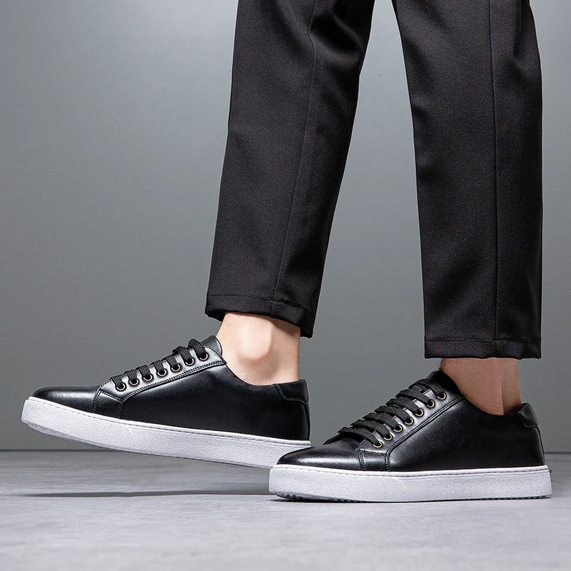 Felix Men's Leather Sneakers – Sleek Genuine Leather Sneakers with a Cushioned Sole and Timeless Design