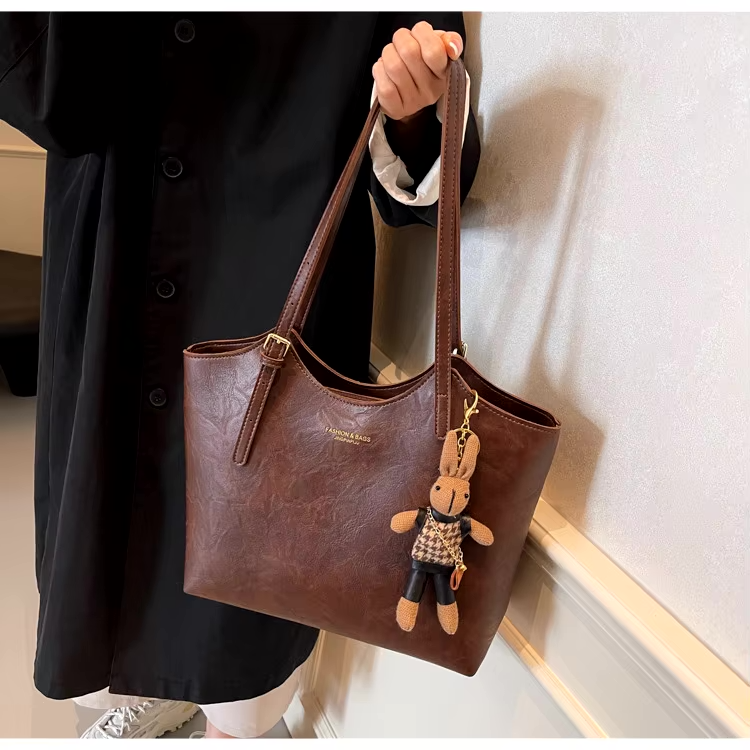 Valeria Women's Tote Bag – Spacious Vegan Leather Bag with Vintage Charm