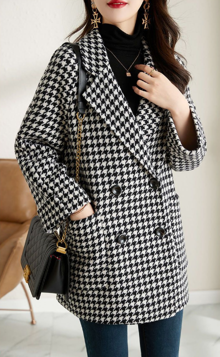 Hadleigh Women's Plaid Double-Breasted Coat – Oversized Vintage Jacket with Timeless Tailored Style