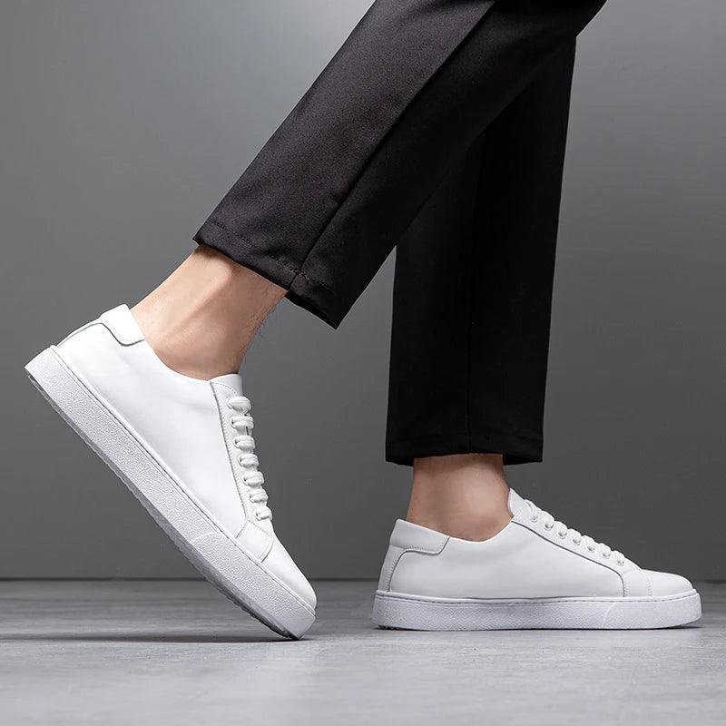 Felix Men's Leather Sneakers – Sleek Genuine Leather Sneakers with a Cushioned Sole and Timeless Design