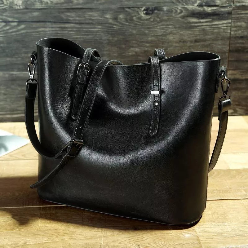 Nicole Women’s Leather Handbag – Vintage Crossbody Bag with Adjustable Strap