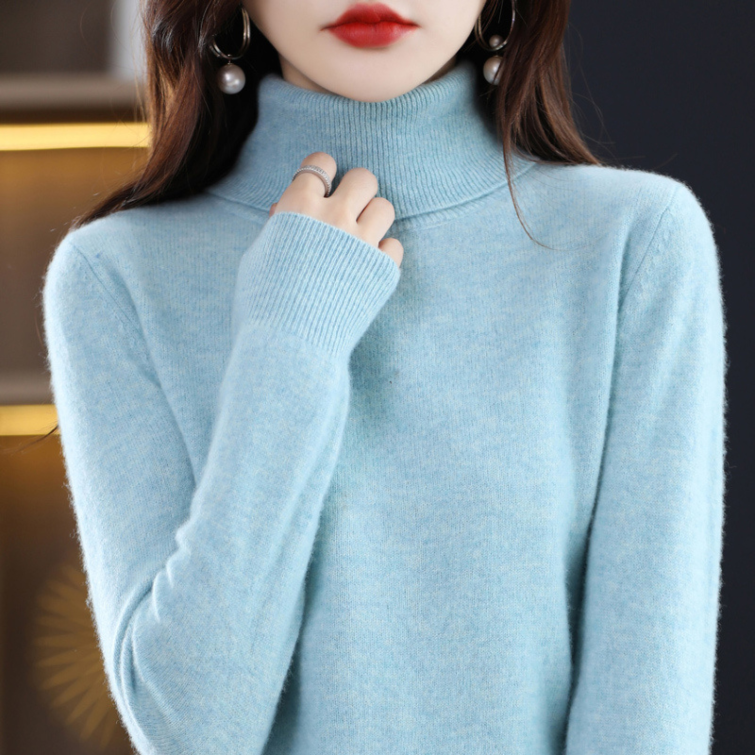 Cressida Women's Cashmere Turtleneck Sweater – Premium Soft Knit with Lightweight Warmth
