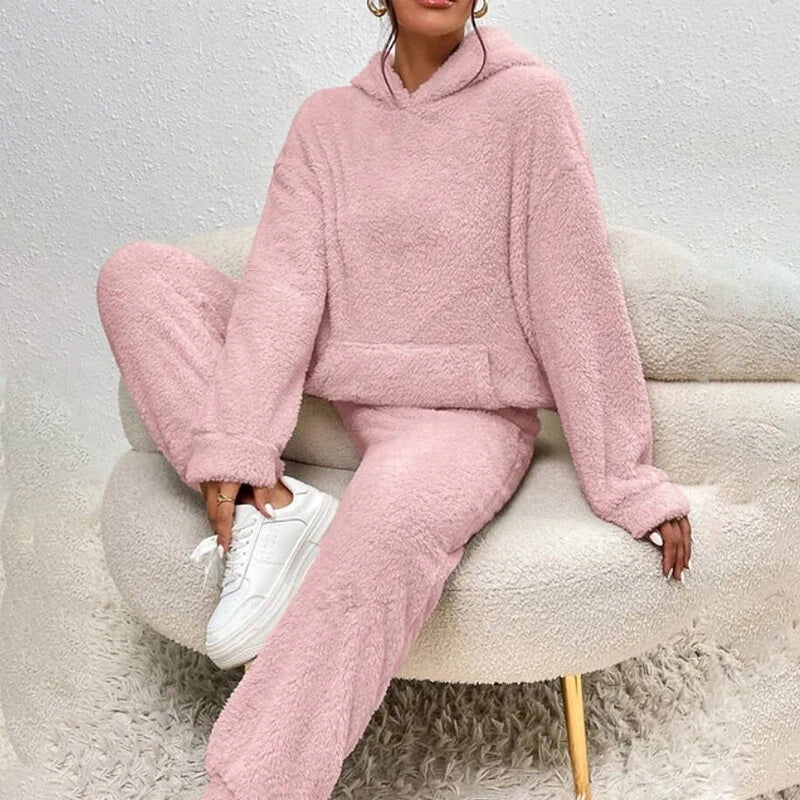 Coralie Women's Fleece Lounge Set – Soft Hooded Pajama Set with Relaxed Pants & Cozy Winter Comfort