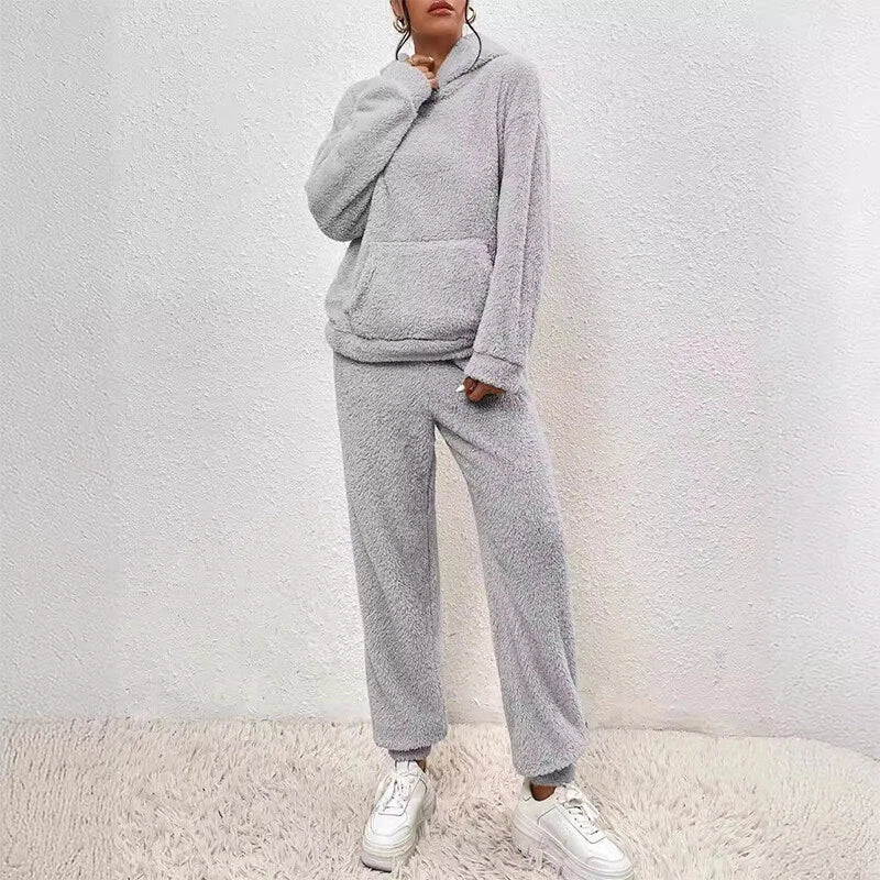 Thomas Women's Set – Gentle Fleece Pajamas with Hood & Relaxed Pants for Winter