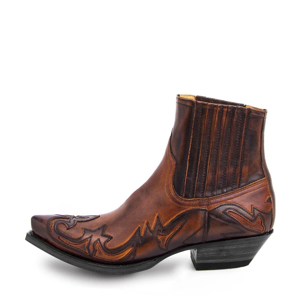Dakota Leather Cowboy Boots – Premium Western Boots with Embroidered Detail & All-Day Comfort